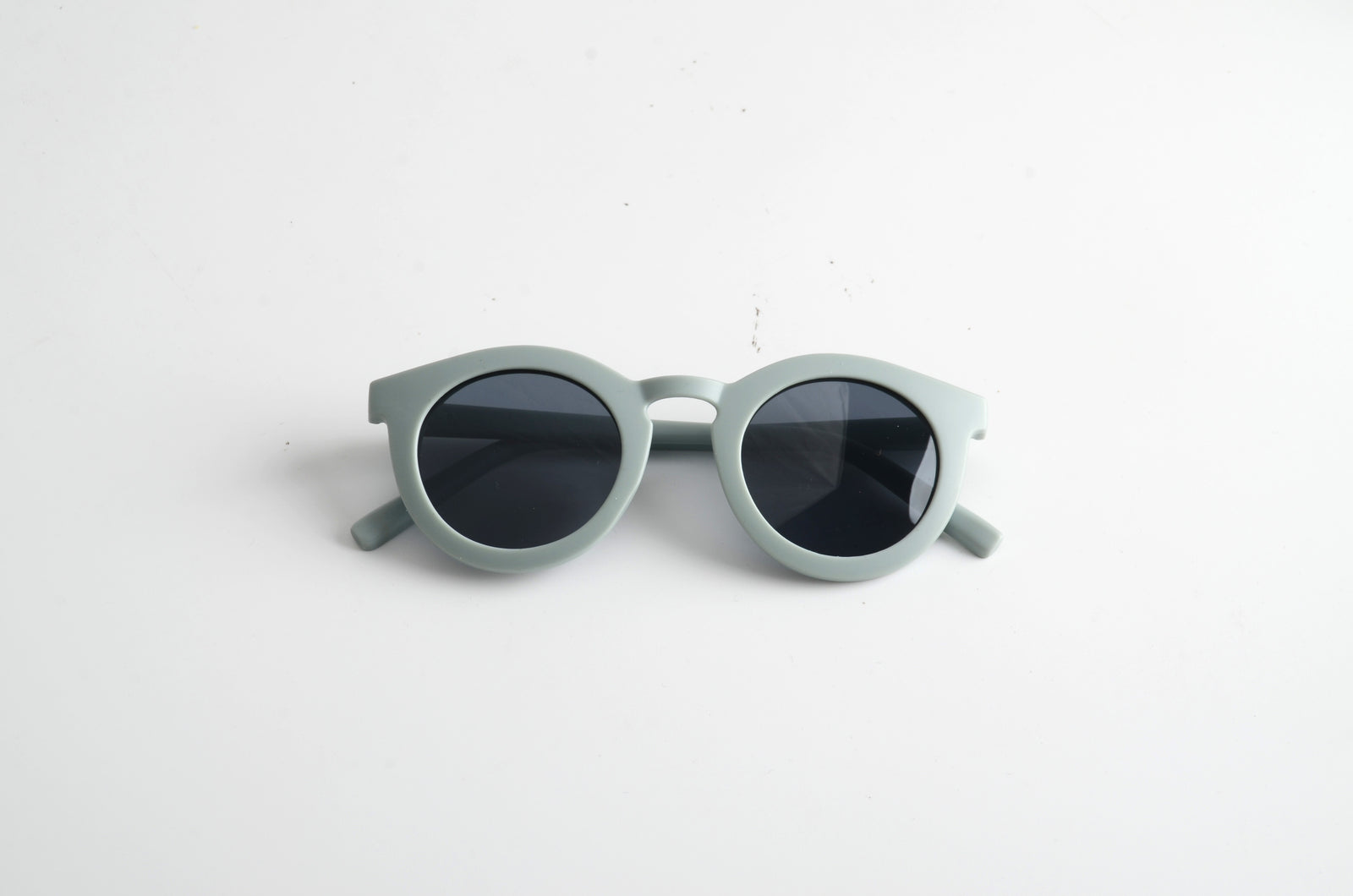 Sustainable Sunglasses Light Blue - Adult and Child size