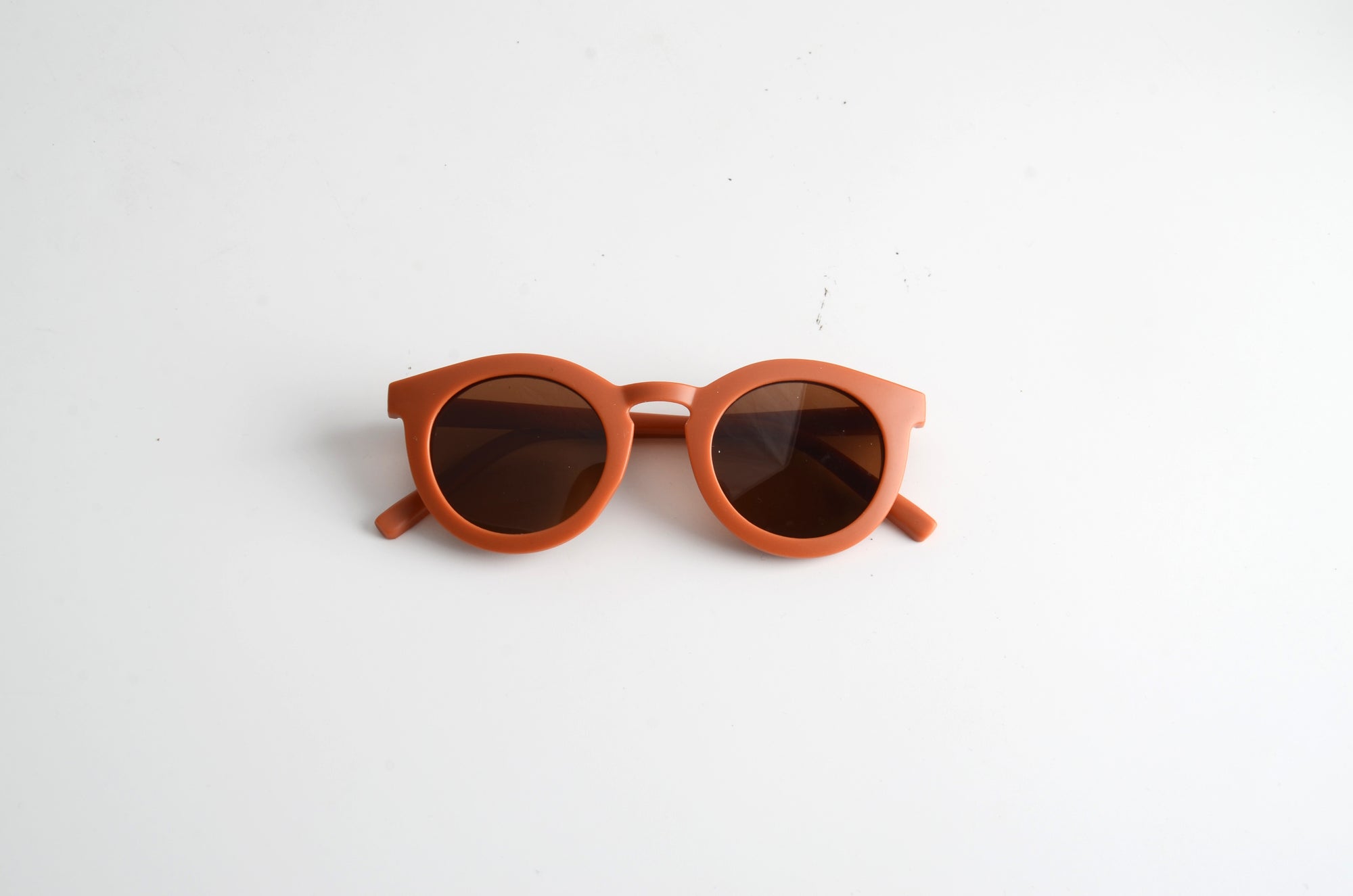 Sustainable Sunglasses Rust - Adult & Child